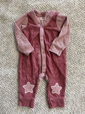 Cat & Jack Newborn Star One Piece